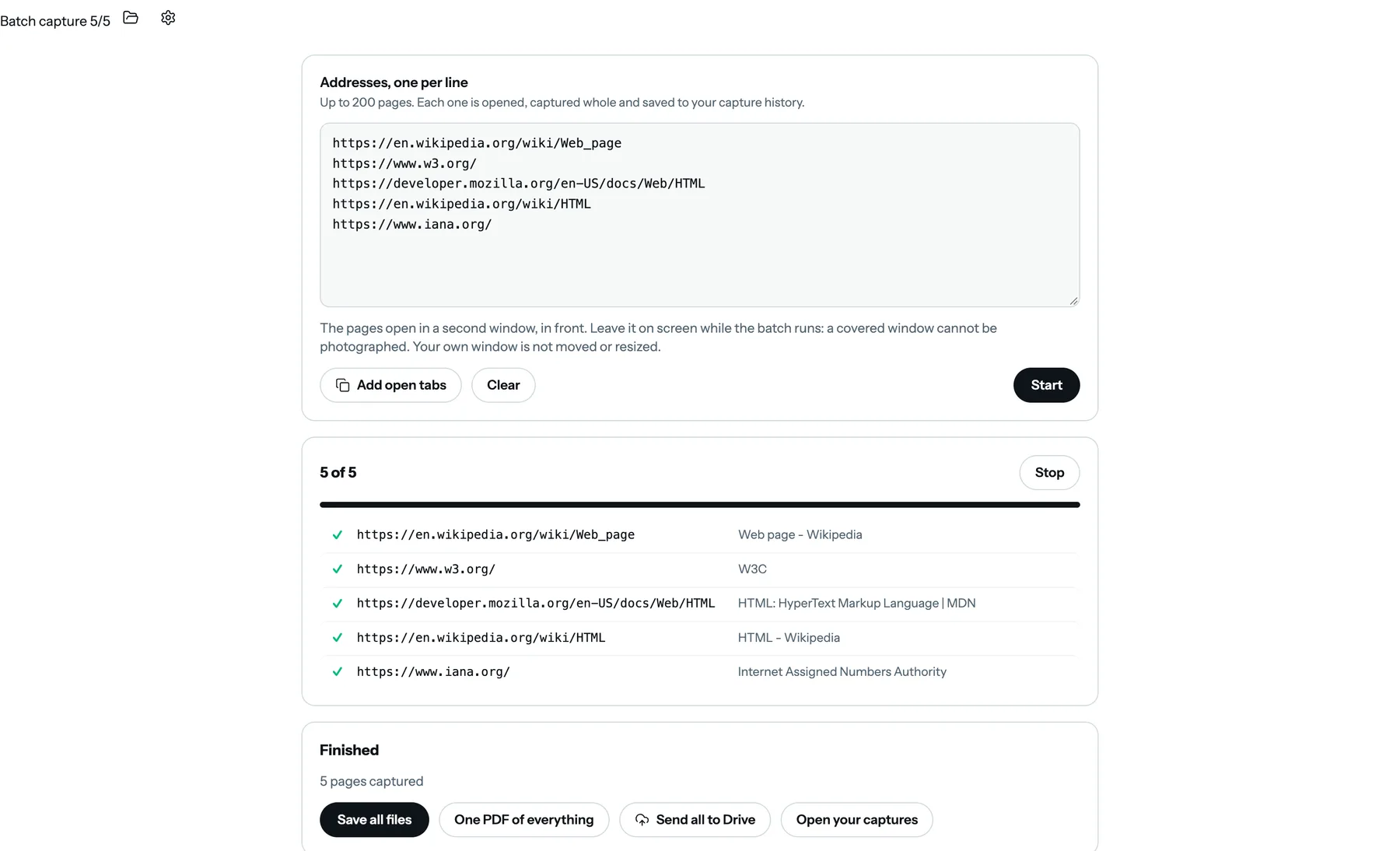 実行後の Batch capture ページ。キューは 5 of 5 ですべてにチェックが付き、「5 pages captured」と書かれた Finished のカードに「Save all files」「One PDF of everything」「Send all to Drive」「Open your captures」のボタンがある。